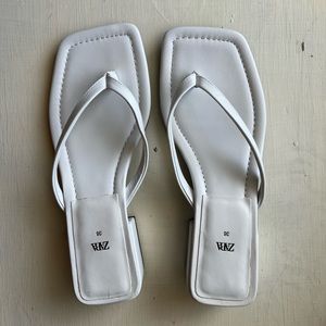 Zara White Flip Flop Heels